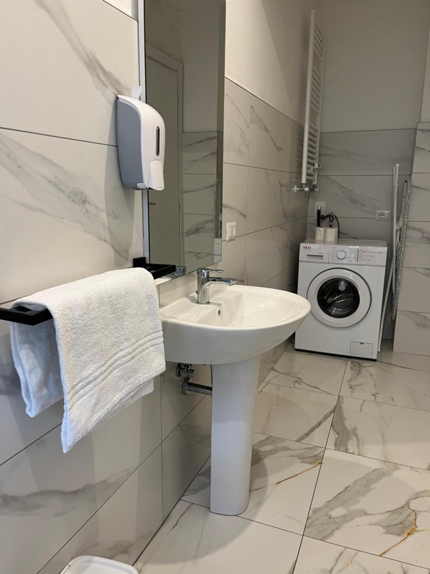 Jcube Apartments Bocconi Milano 外观 照片